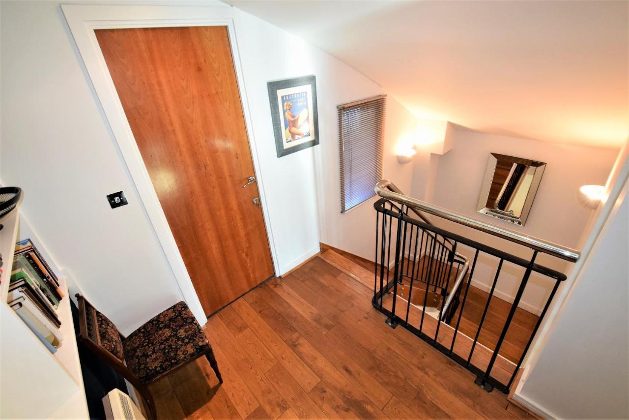Brunel's View - Your Apartamento *